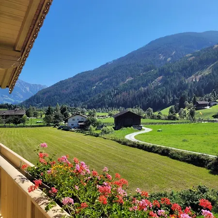 Santner Alpine Tauern Living - Panoramic With Free Parking - Free Welcome Card - Utilities Included Lägenhet *