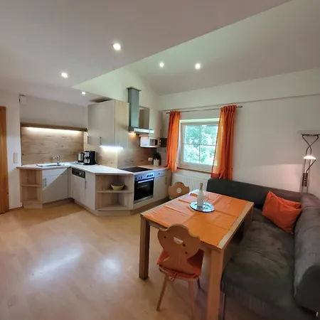 Santner Alpine Tauern Living - Panoramic Apartments With Free Parking - Free Welcome Card - All Utilities Included